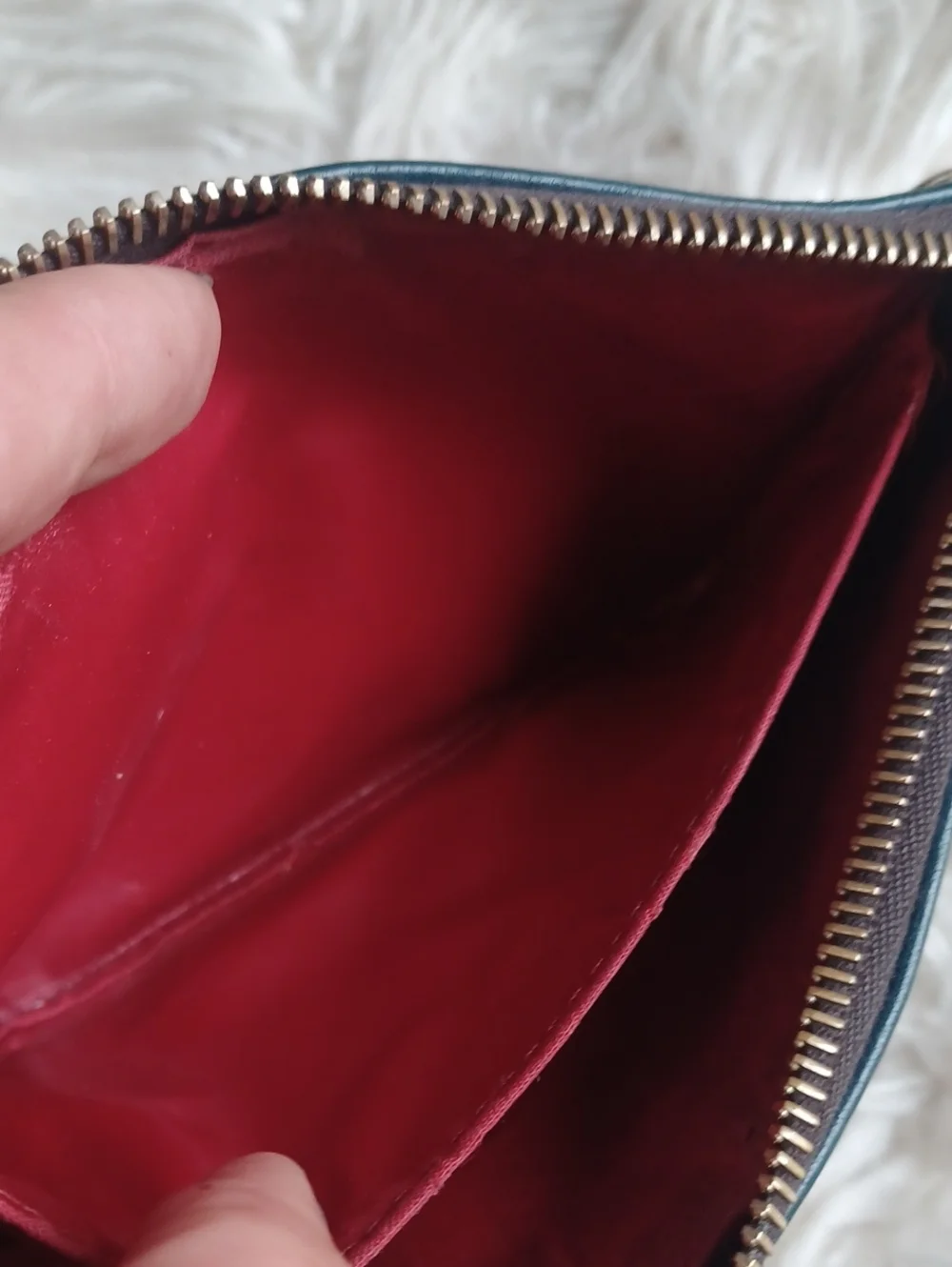 Dooney & Bourke pre owned